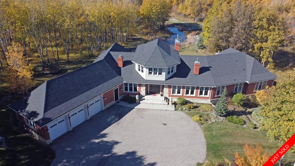 Red Deer Lake Detached for sale: 4 bedroom 5,135.90 sq.ft. (Listed 2021-10-01)