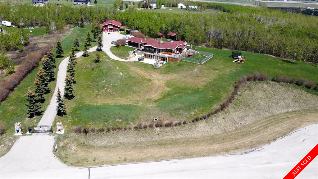 Crocus Meadows Detached for sale: 4 bedroom 2,259 sq.ft. (Listed 2023-04-08)