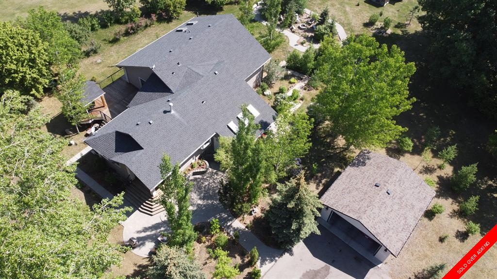 Dewinton Detached for sale: 5 bedroom 2,366.50 sq.ft. (Listed 2023-06-01)