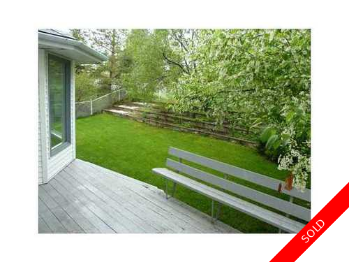 Shawnessy House for sale: 5 bedroom 1,572.62 sq.ft. (Listed 2014-10-19)